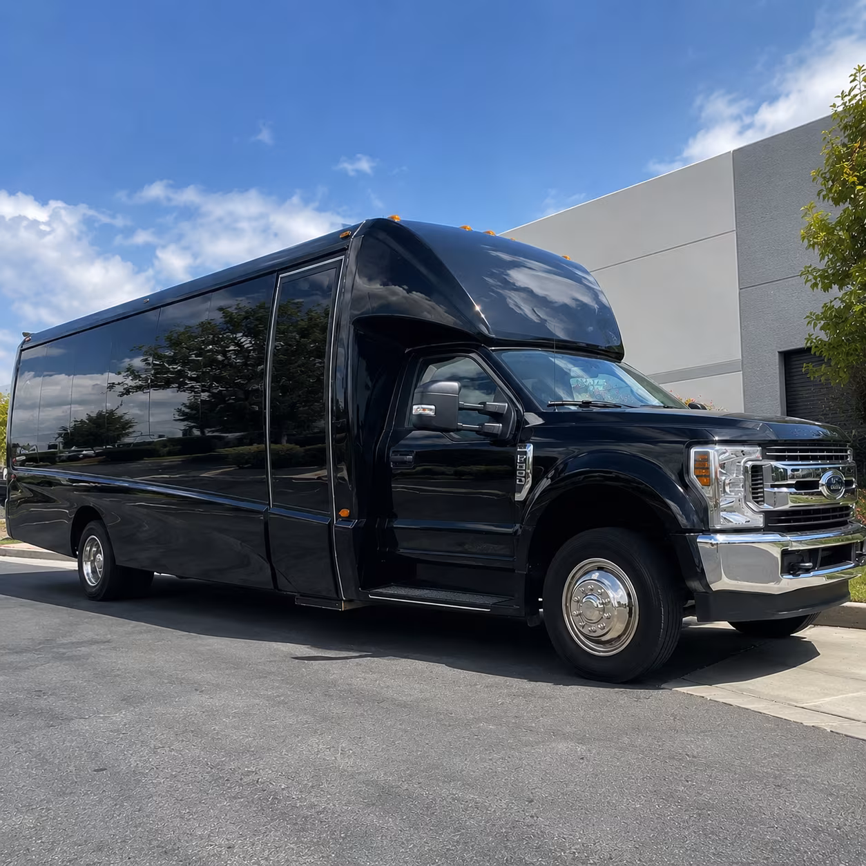 charter bus rentals for large chino hills prom groups and school trips