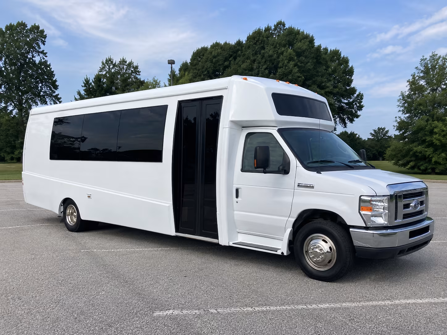 chino hills 18 passenger party bus